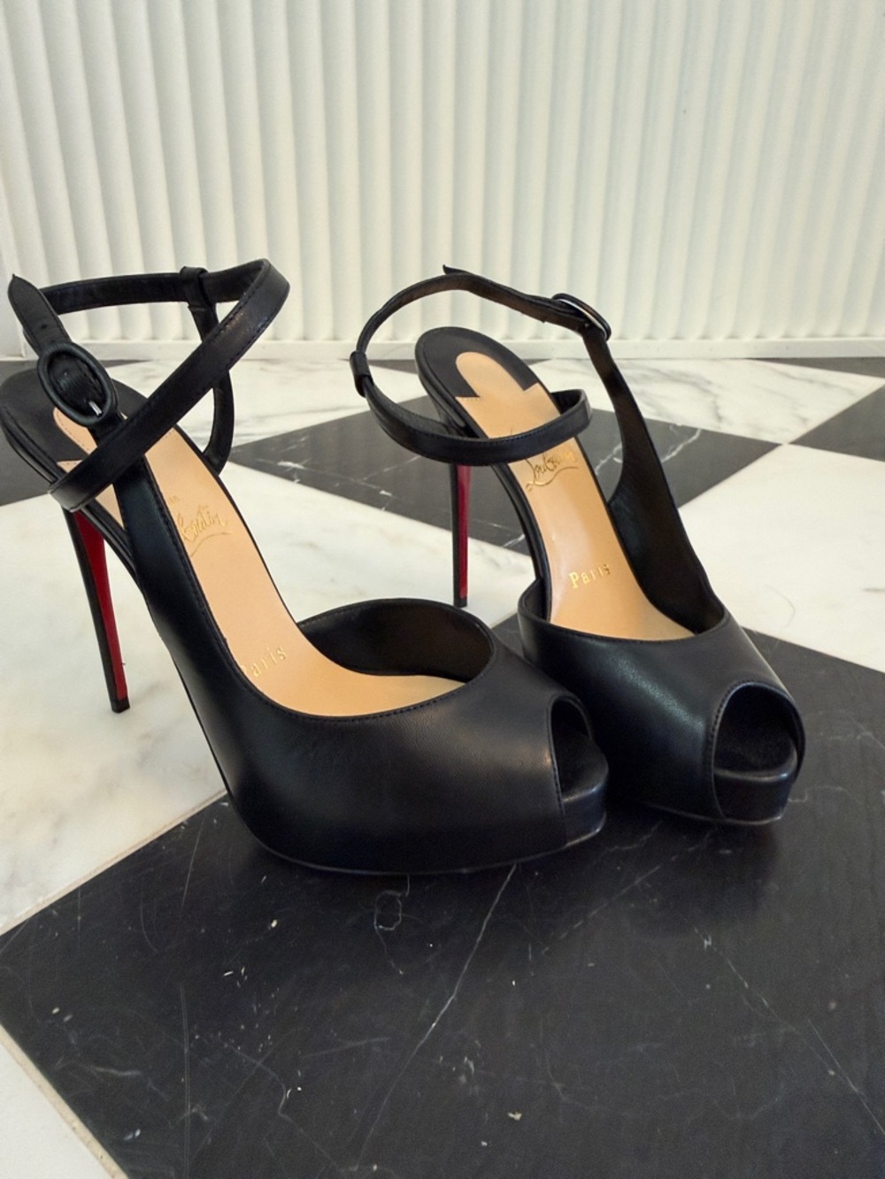 Christian Louboutin Black Leather Open-Toe Platform Sandals. NWT and box